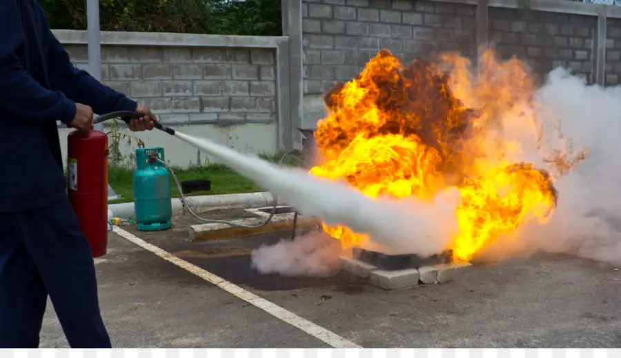 Extincteur En Cours D'utilisation，Sécurité Incendie PNG