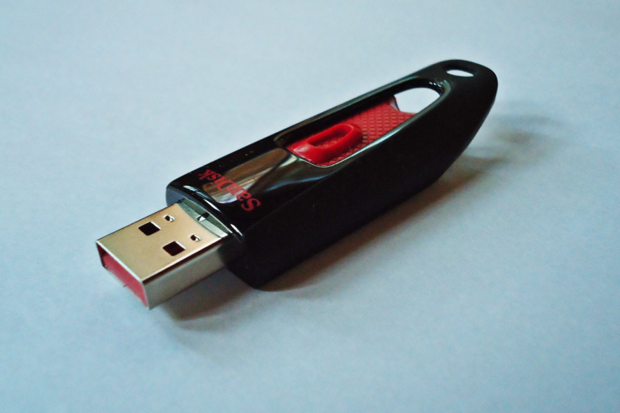 Clé Usb Noire Et Rouge，Stockage PNG