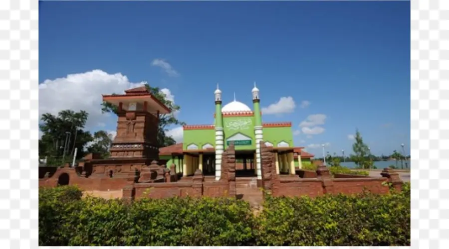 Tour Sacrée De La Mosquée，Taman Mini Indonésie Indah PNG