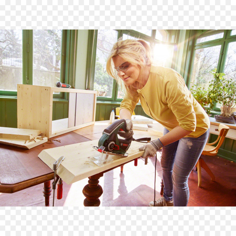 Femme Utilisant Un Puzzle，Travail Du Bois PNG