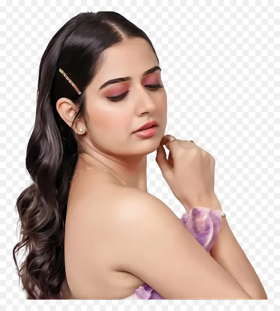 Ashika Ranganath，Femme Avec Pince à Cheveux PNG