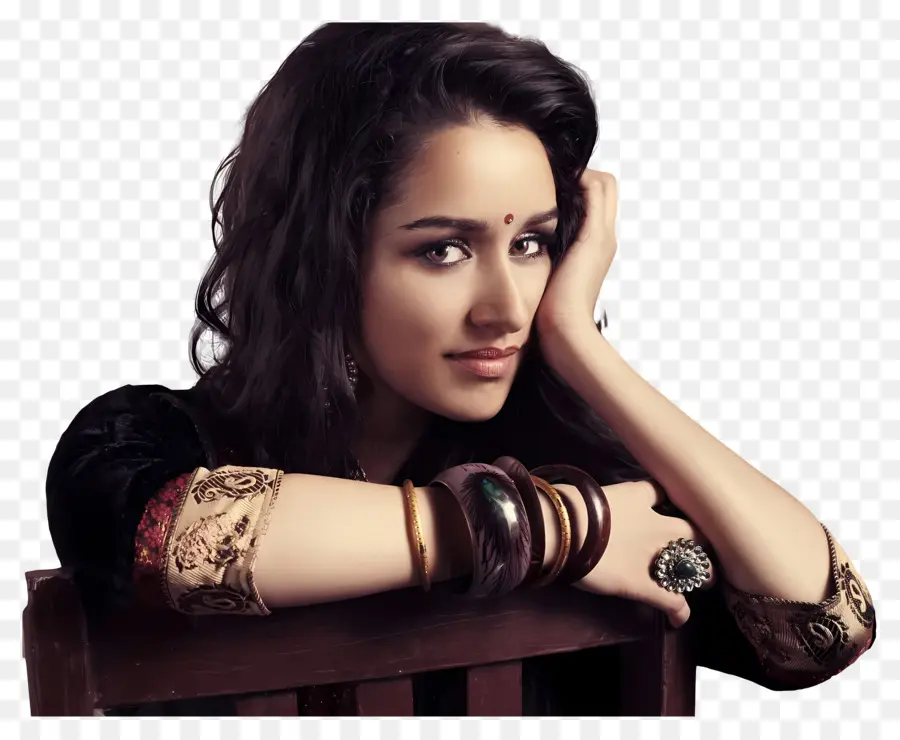 Shraddha Kapoor，Femme Avec Des Bracelets PNG